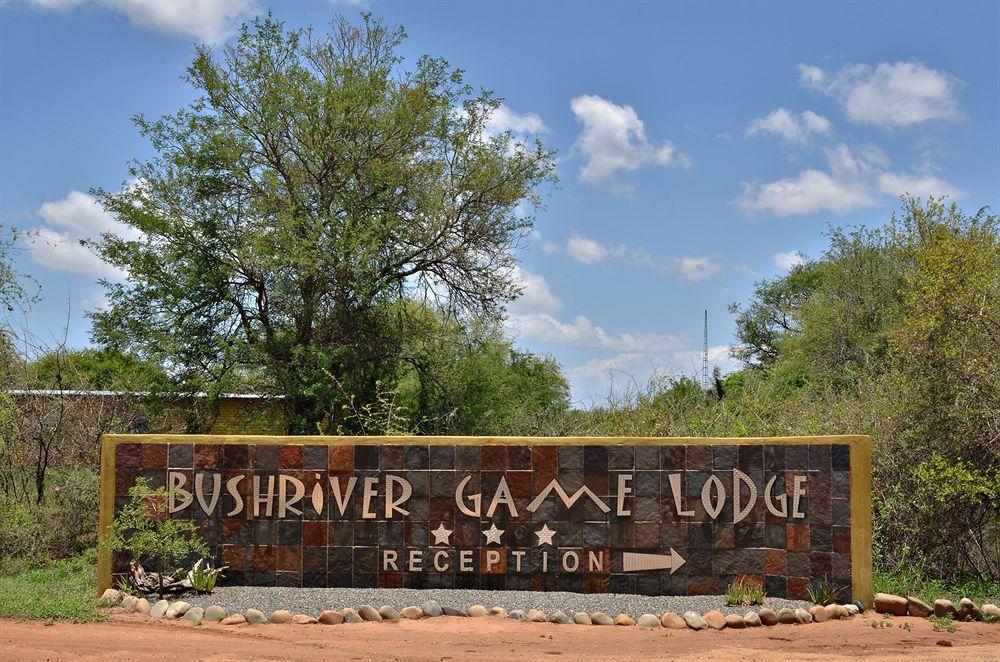 Bushriver Lodge Mica Екстериор снимка
